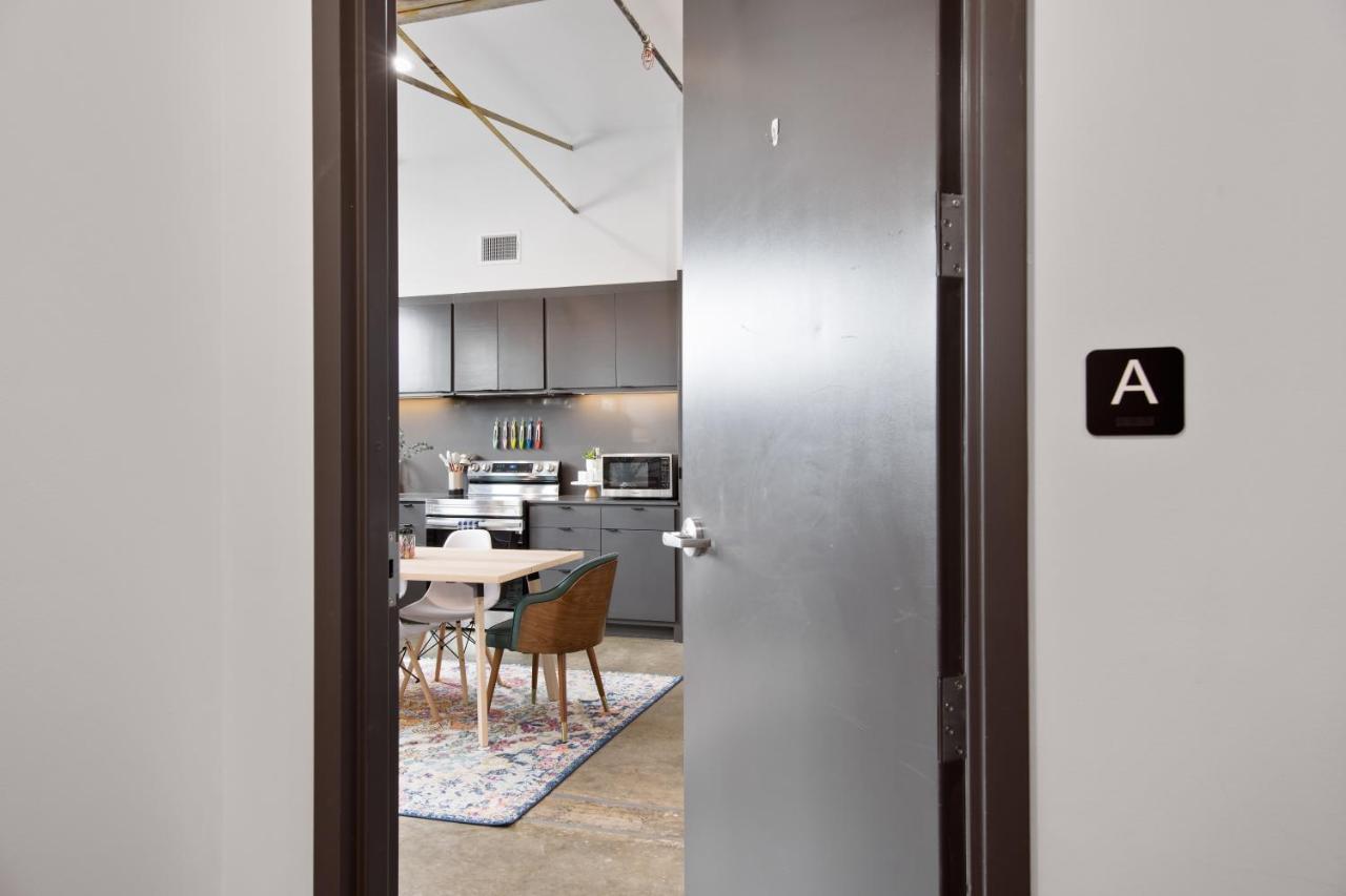 Ferienwohnung The Cypress Flats Lafayette Exterior foto